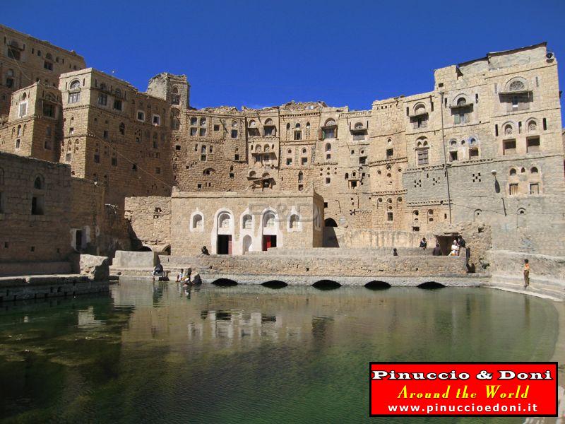 Yemen - Hababah (Cistern and Village) - 03.jpg